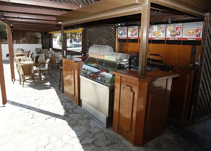 Krits 3* הרסוניסוס