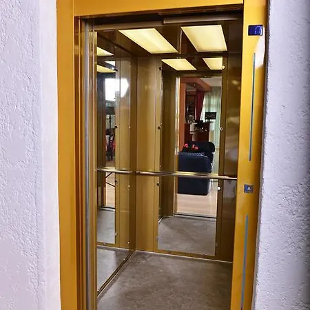 Krits Hotel