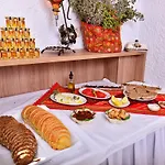 Krits Hotel 3*