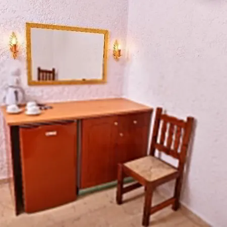 Krits Hotel 3*